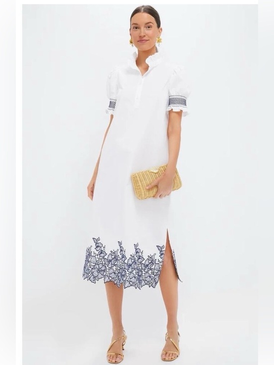 Hyacinth House Dresses & Skirts - Hyacinth House White Embroidered Midi Dress with Navy Trim Large
